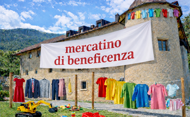Mercato di beneficenza