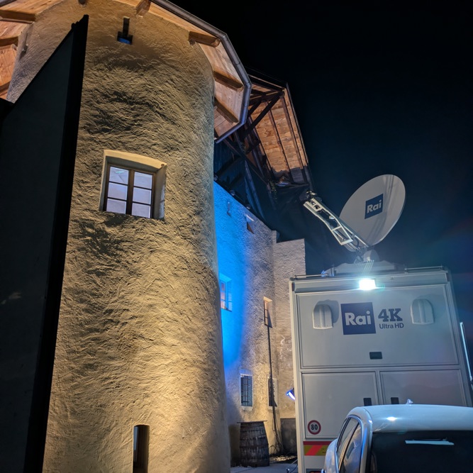 PXL 20260223 180708308