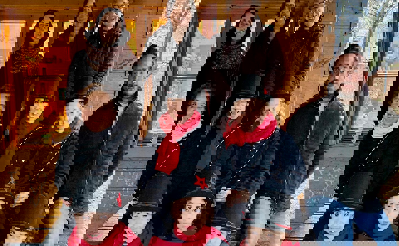 97Daeec6 B398 489D A3bc 16Ea9a83ad9c