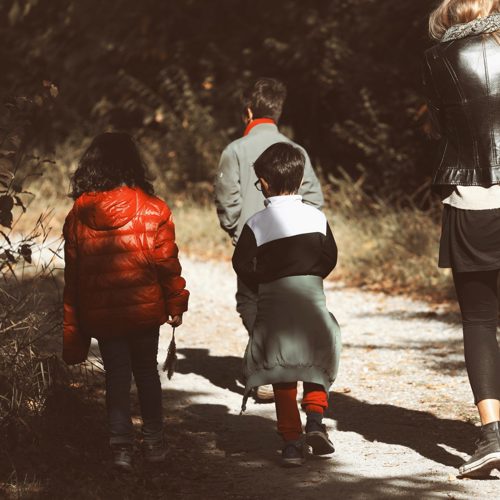 Kinder Mit Betreuerin